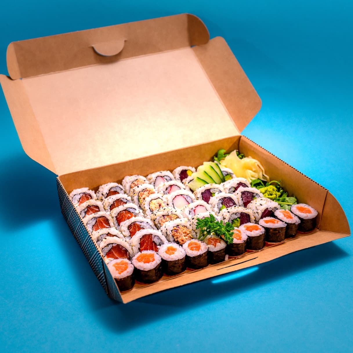 Box sushi 20 pièces